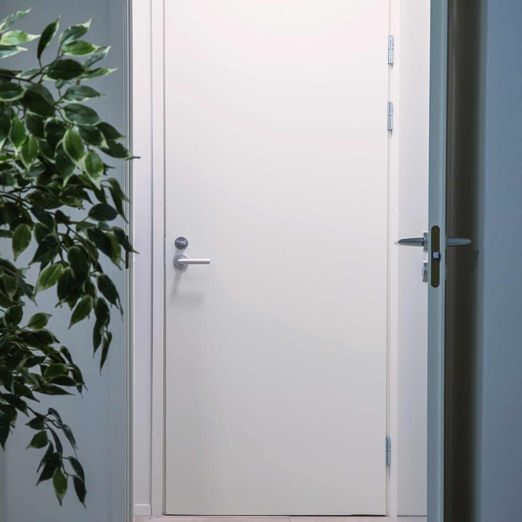 Swedoor laakapalo-ovi fire 810 EI30/30dB valkoinen