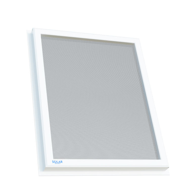 Solar hyttyspuitteesta tuotekuva valkoinen